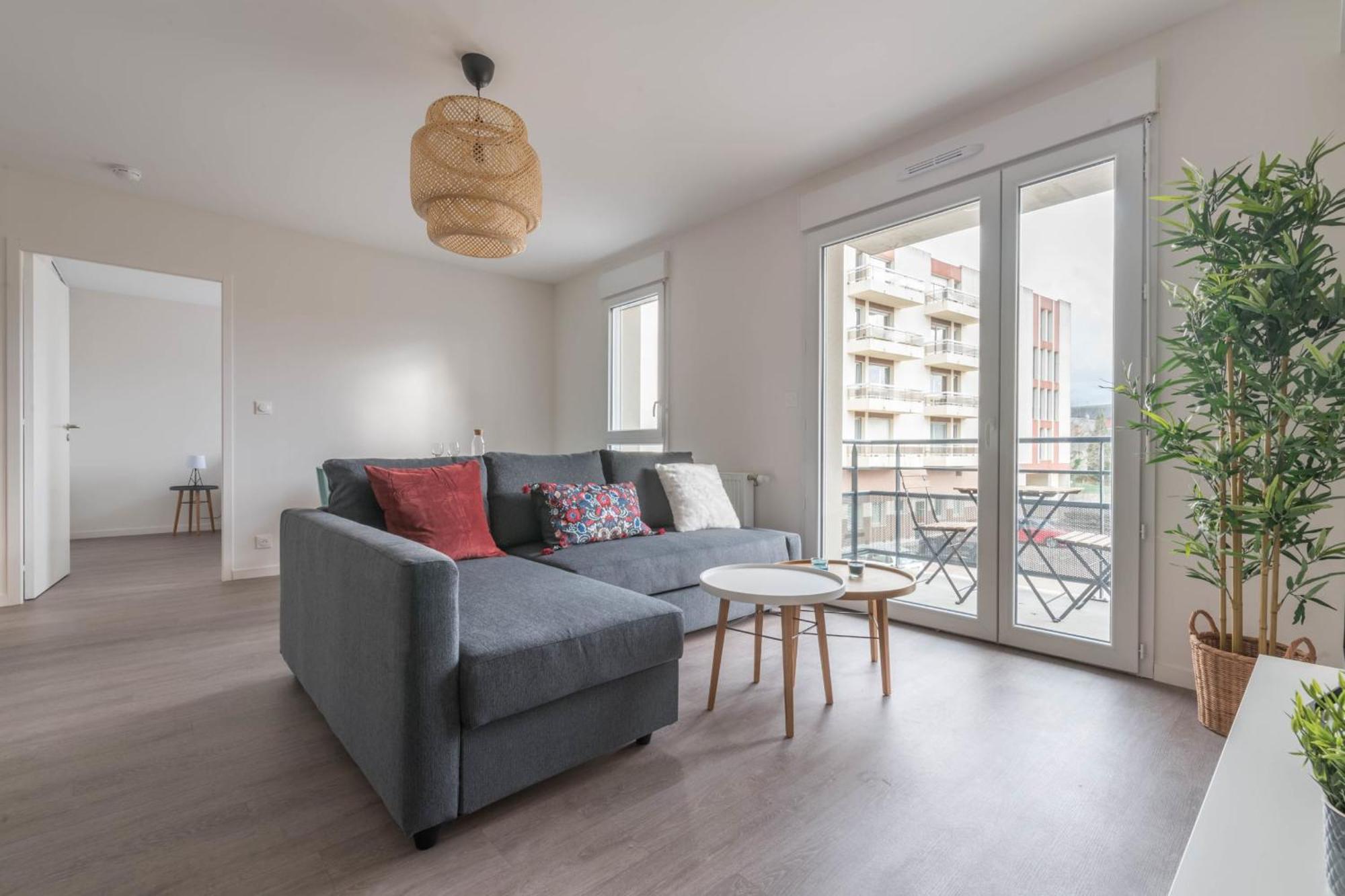 Apartmán Theo - T2 Proche Gare Le Mans Exteriér fotografie