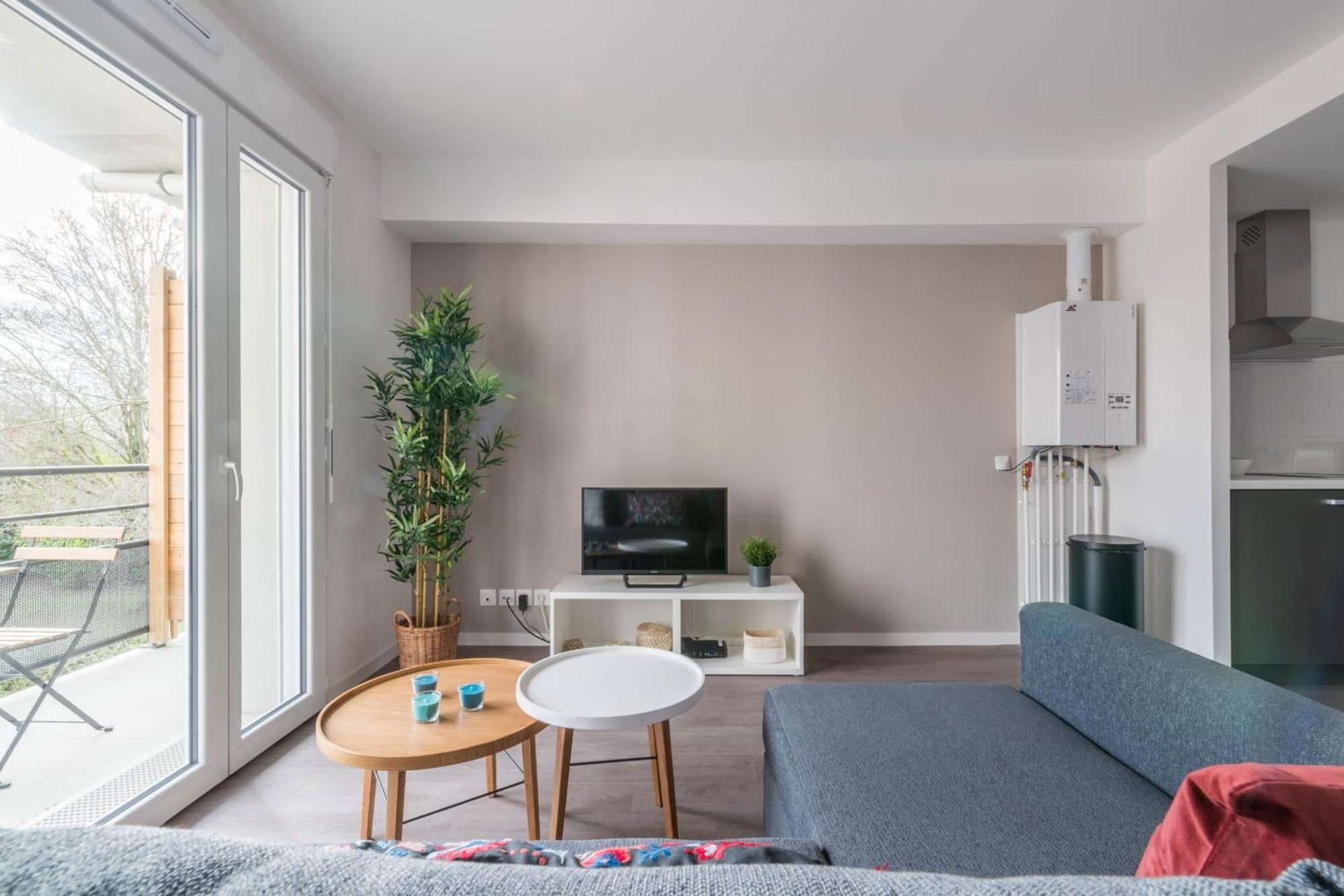 Apartmán Theo - T2 Proche Gare Le Mans Exteriér fotografie