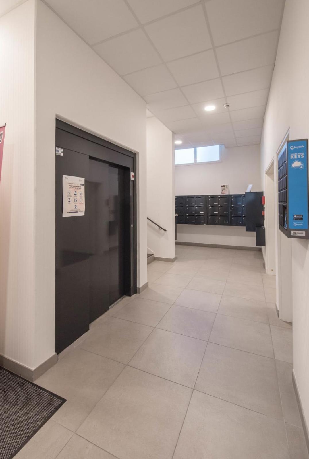Apartmán Theo - T2 Proche Gare Le Mans Exteriér fotografie